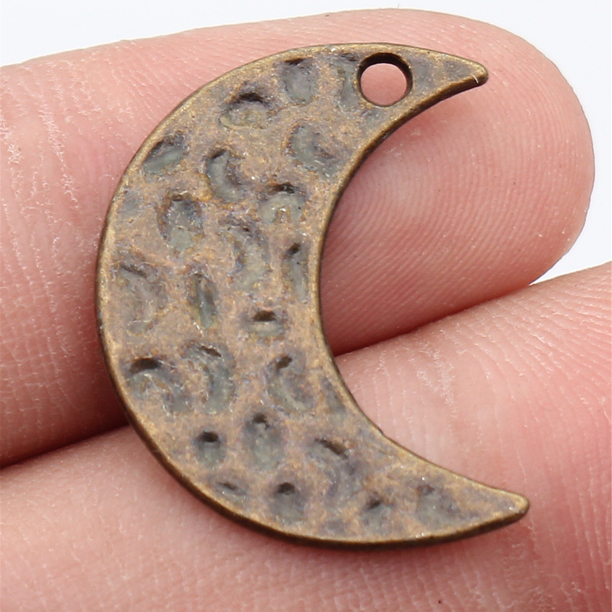 10pcs 25x19mm 2 Colors Antique - Jewelry Making Hammer avis et prix